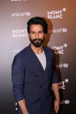 Shahid Kapoor at the Red Carpet Of Montblanc Unicef on 2nd May 2017 (7)_59097fd65c041.JPG
