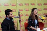 Parineeti Chopra, Ayushmann Khurrana at Radio Mirchi Studio For Film Meri Pyaari Bindu on 3rd May 2017 (7)_590acc3b215b4.JPG