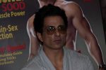 Sonu Sood Flaunts His Abs On The Cover Of A Health Magazine on 3rd May 2017 (37)_590ac93d5aa32.JPG