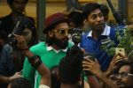 Ranveer Singh Spotted At Bandra on 13th May 2017 (9)_5917f24e98007.JPG