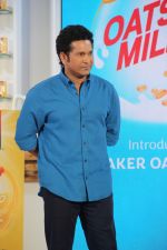 Sachin Tendulkar at The Launch Of Quaker Oats & Milk on 16th May 2017 (14)_591c3e7a0a5c8.JPG