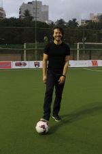 Tiger Shroff at the Launch Of The Second Edition Of Super Soccer Tournament on 28th May 2017 (5)_592bc98640654.JPG