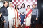  Ayesha Takia at the Grand Opening Of Stars Cosmetics Brand Store & Academy on 5th June 2017 (40)_59366ccc826c2.JPG
