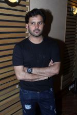 Dubbing Of Song Dil Mere Ab Kahin Aur Chal With Singer Javed Ali on 10th June 2017 (49)_593bedec268ff.JPG