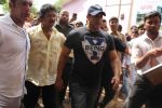 Salman Khan at I Love Mumbai Handing Over Of Public Utility Toilets on 9th June 2017 (33)_593b9d85218b1.JPG