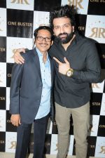 Ronnie Rodrigues with Navraaj Hans at the Star Studded Grandiose Launch of Cinebuster Magazine On 10th June 2017 (9)_593cdb542a513.JPG