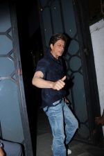Shah Rukh khan at korner house 2 on 10th June 2017 (29)_593cc109133ca.JPG