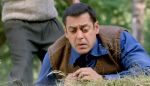 Salman Khan in Film Tubelight Movie Still (14)_5941394ea313b.jpg