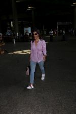 Sophie Choudry at the airport on 14th June 2017 (9)_594114cfe6f56.JPG