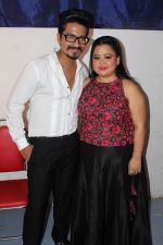 Bharti Singh, Harsh Limbachiyaa spend time with the Thalassemia affected kids in Mumbai on June 14, 2017 (18)_5941fb9e33162.JPG