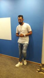 Interview With Puinjabi Pop Singer Gippy Grewal For His Single & Upcomig Film Lucknow Central on 16th June 2017 (9)_59452ededc2f7.jpg