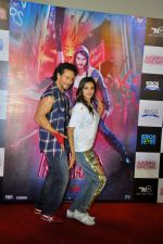 Tiger Shroff, Nidhhi Agerwal at the Song Launch Of Ding Dang For Film Munna Michael With Tiger Shroff & Nidhhi Agerwal on 19th June 2017 (31)_5947ac265c842.JPG