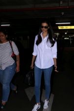 Diana Penty at the Airport on 20th June 2017 (12)_5949150a415a1.JPG