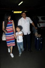 Divya Khosla Kumar at the airport on 21st June 2017 (11)_594b325e72fb3.JPG