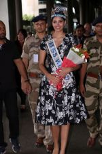 Stephanie Del Valle Miss World 2016 Arrive Mumbai International Airport on 22nd June 2017 (4)_594b9337aaa24.JPG