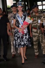 Stephanie Del Valle Miss World 2016 Arrive Mumbai International Airport on 22nd June 2017 (5)_594b93396a60a.JPG
