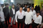 Salman Khan at Baba Siddique Iftar Party in Mumbai on 24th June 2017 (160)_594f9dd9dae9a.JPG