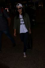 Sunny Leone Spotted At Airport on 29th June 2017 (4)_5955bd5511d52.JPG