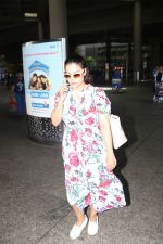 Kajol Spotted At Airport on 2nd July 2017 (2)_595a02e2e585d.JPG