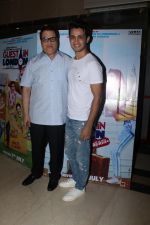 Ramesh Taurani at the Special Screening Of Film Guest Iin London on 6th July 2017 (98)_595f09261e7d0.JPG