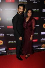 Richa Chadda, Angad Bedi at The 6th Edition Of SportsPerson Of The Year Awards 2017 on 7th July 2017 (57)_596042e7adc3f.JPG