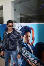 Sidharth Malhotra at Special Preview Of The Movie A Gentleman on 7th July 2017 (24)_59605ab474932.JPG