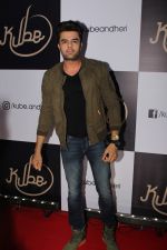 Manish Paul at the Red Carpet Launch Of Kube on 8th July 2017 (76)_5961c057a2f01.JPG