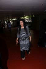 Padmini Kolhapure spotted at the Airport on 10th July 2017 (3)_596375d87547e.JPG