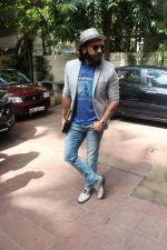 Ranveer Singh Spotted before The Recording Of their Episode NoFilterNeha Season 2 on 10th July 2017 (70)_5963894c6a373.JPG