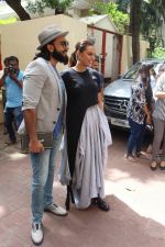 Ranveer Singh, Neha Dhupia Spotted before The Recording Of their Episode NoFilterNeha Season 2 on 10th July 2017(50)_596388ea9ee1c.JPG