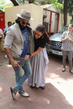 Ranveer Singh, Neha Dhupia Spotted before The Recording Of their Episode NoFilterNeha Season 2 on 10th July 2017(53)_596389608071e.JPG