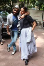 Ranveer Singh, Neha Dhupia Spotted before The Recording Of their Episode NoFilterNeha Season 2 on 10th July 2017(69)_596389704dafa.JPG