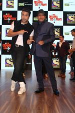Mithun Chakraborty, Krishna Abhishek at the Press Conference Of Sony Tv New Show The Drama Company on 11th July 2017 (184)_5965d3e20f812.JPG