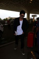 Sushant Singh Rajput Spotted At Airport on 11th July 2017 (6)_5965b2b903c92.JPG
