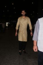 Mohit Marwah Spotted At Airport Returns From IIFA on 17th July 2017 (22)_596d7a2ee714b.JPG