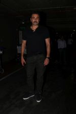 Bobby Deol Spotted At Airport on 18th July 2017 (16)_596ed7a720e39.JPG