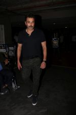 Bobby Deol Spotted At Airport on 18th July 2017 (5)_596ed798bbfe3.JPG