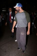 Sohail Khan Spotted At Airport on 17th July 2017 (18)_596ed7ff80e57.JPG