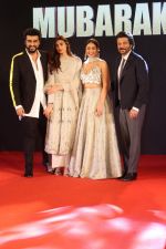 Arjun Kapoor, Anil Kapoor, Ileana D_Cruz, Athiya Shetty at Sangeet Ceremony Of Film Mubarakan on 20th July 2017 (107)_5971858967876.JPG