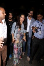 Shraddha Kapoor Spotted At Airport on 22nd July 2017 (12)_59730d3c691a1.JPG