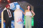 Sunny Leone at the launch of new product Jal from Torque Pharma on 23rd July 2017 (23)_59748211d30d4.JPG