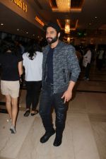 Jackky Bhagnani Spotted At PVR Icon on 23rd JUly 2017 (1)_597575c51707e.JPG