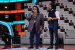 Bappi Lahiri At The Launch Of The Music Reality Show Suron ka Eklavya on 26th July 2017 (20)_59789e5ca01b9.JPG