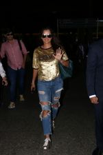 Sania Mirza Spotted At Airport on 26th July 2017 (5)_59789f9f6c4c4.JPG