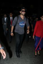 _Sushant Singh Rajput Spotted At Airport on 25th July2017 (7)_59781020ced40.JPG