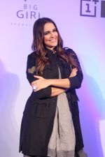 Neha Dhupia promotes for Saavn_s #NoFilterNeha - Season 2 on 26th July 2017 (103)_597974d20c5a6.JPG