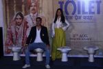Akshay Kumar, Bhumi Pednekar at the Media Interaction For Film Toilet-Ek Prem Katha on 27th July 2017 (158)_597bfab9ec115.JPG