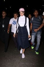 Jacqueline Fernandez spotted at airport on 29th July 2017 (11)_597d5a27bb4b6.JPG