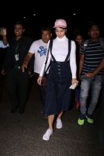 Jacqueline Fernandez spotted at airport on 29th July 2017 (12)_597d5a290a5dc.JPG
