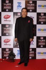 Ramesh Taurani At Red Carpet Of Big Zee Entertainment Awards 2017 on 29th July 2017 (42)_597d923ebbf80.JPG